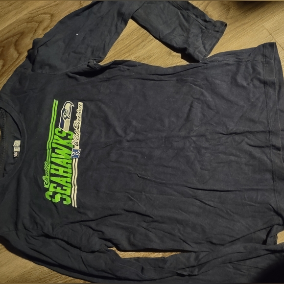 Seahawks lot - Picture 4 of 8